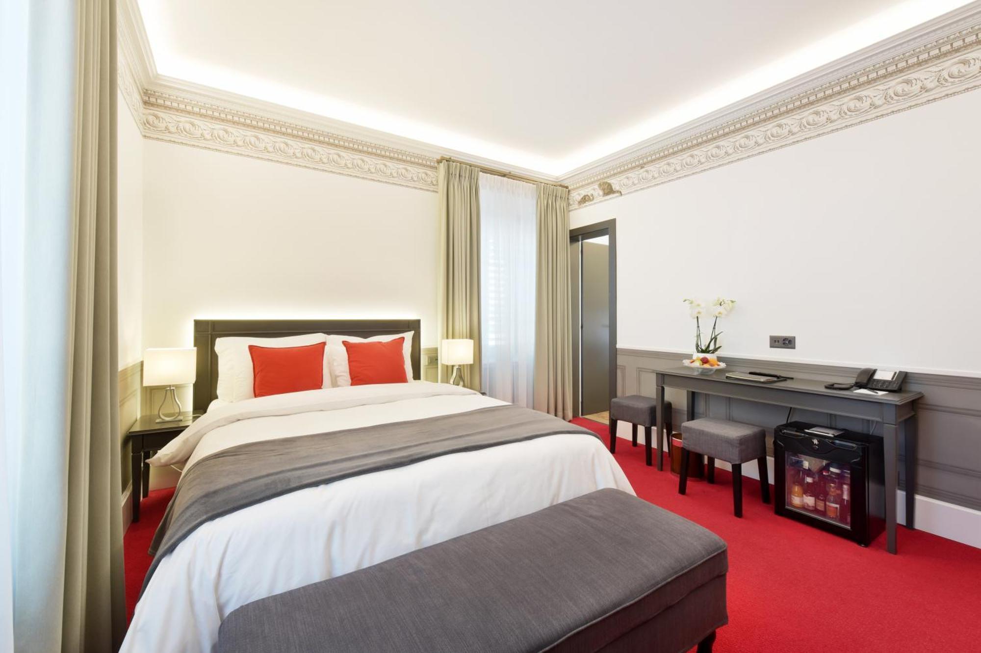 Golf Hotel Rene Capt Монтрьо Стая снимка