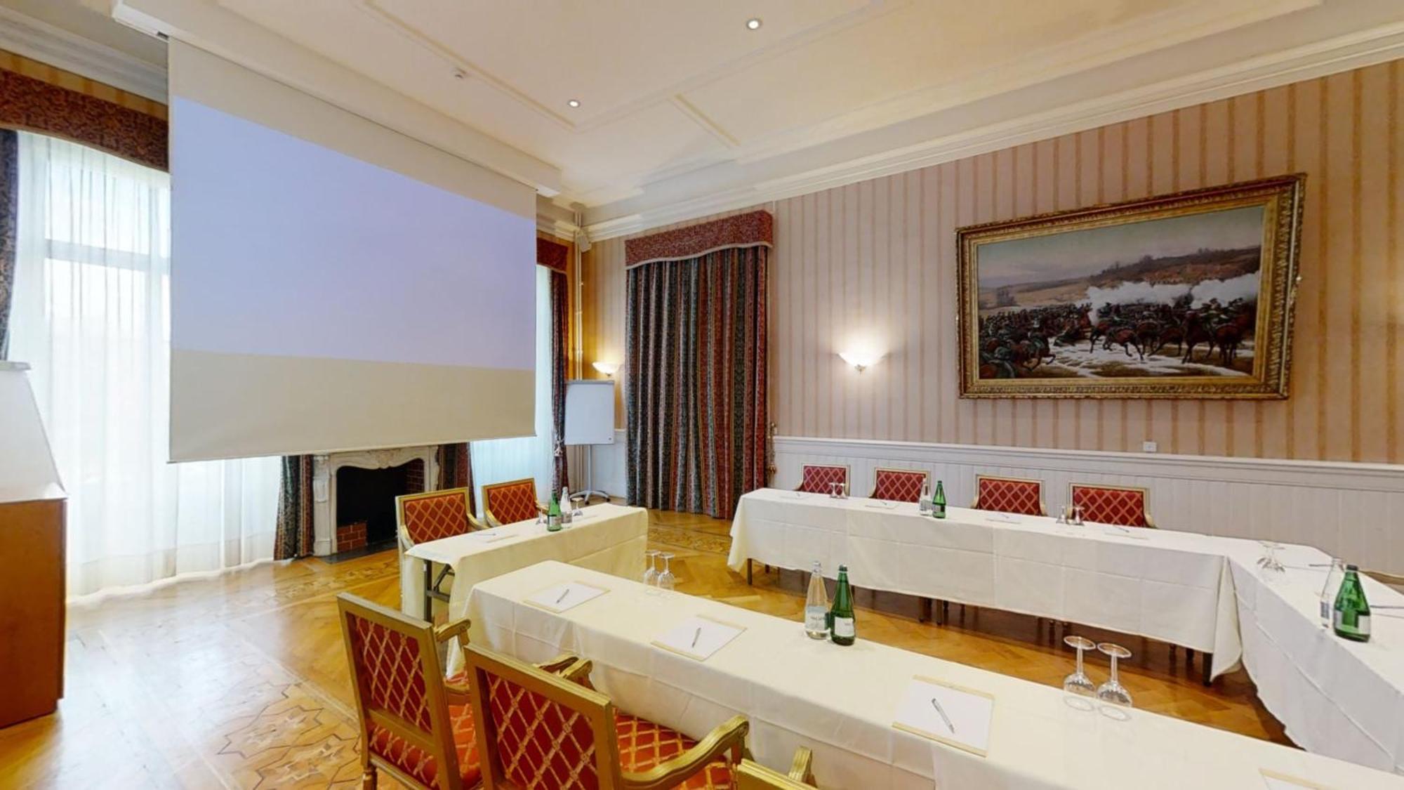 Golf Hotel Rene Capt Монтрьо Екстериор снимка